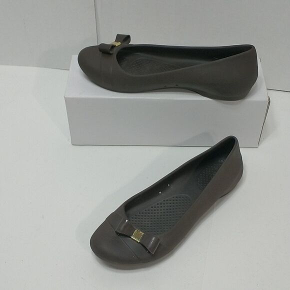 Crocs Women's 7 Brown Gianna Bow Ballet Flats - Picture 1 of 9